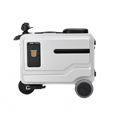 Gudrs elektrisks jāšanas tērps